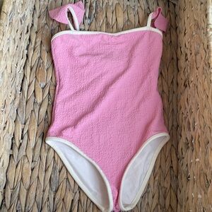 Hermoza One piece girl’s Swimsuit Sz 6